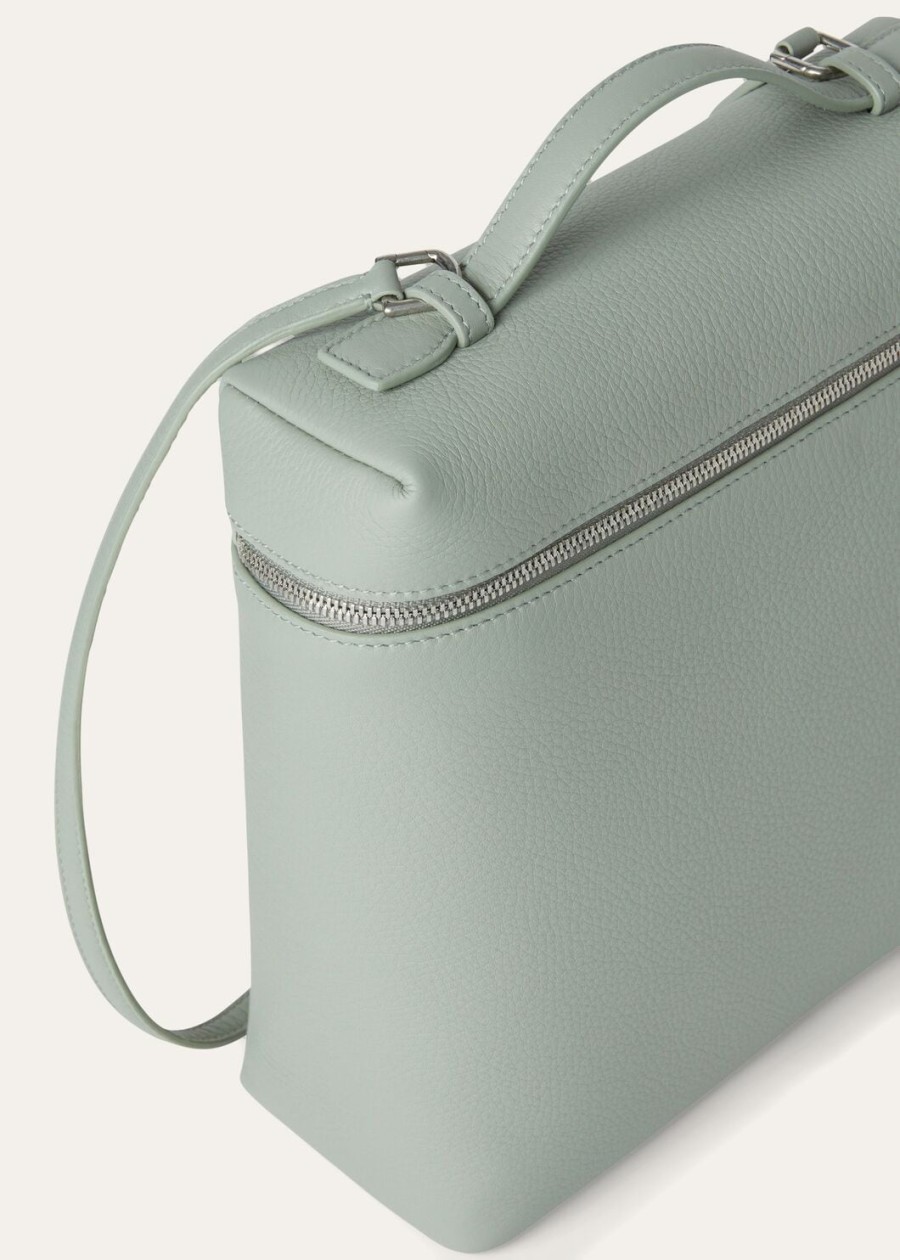 extra pocket backpack l23.5 eucalyptus gemaakt van generfd kalfsleer