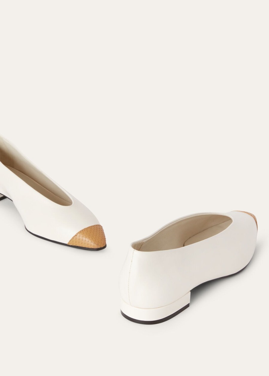 rebecca ballerinas in de kleuren nougatmelk honing leer