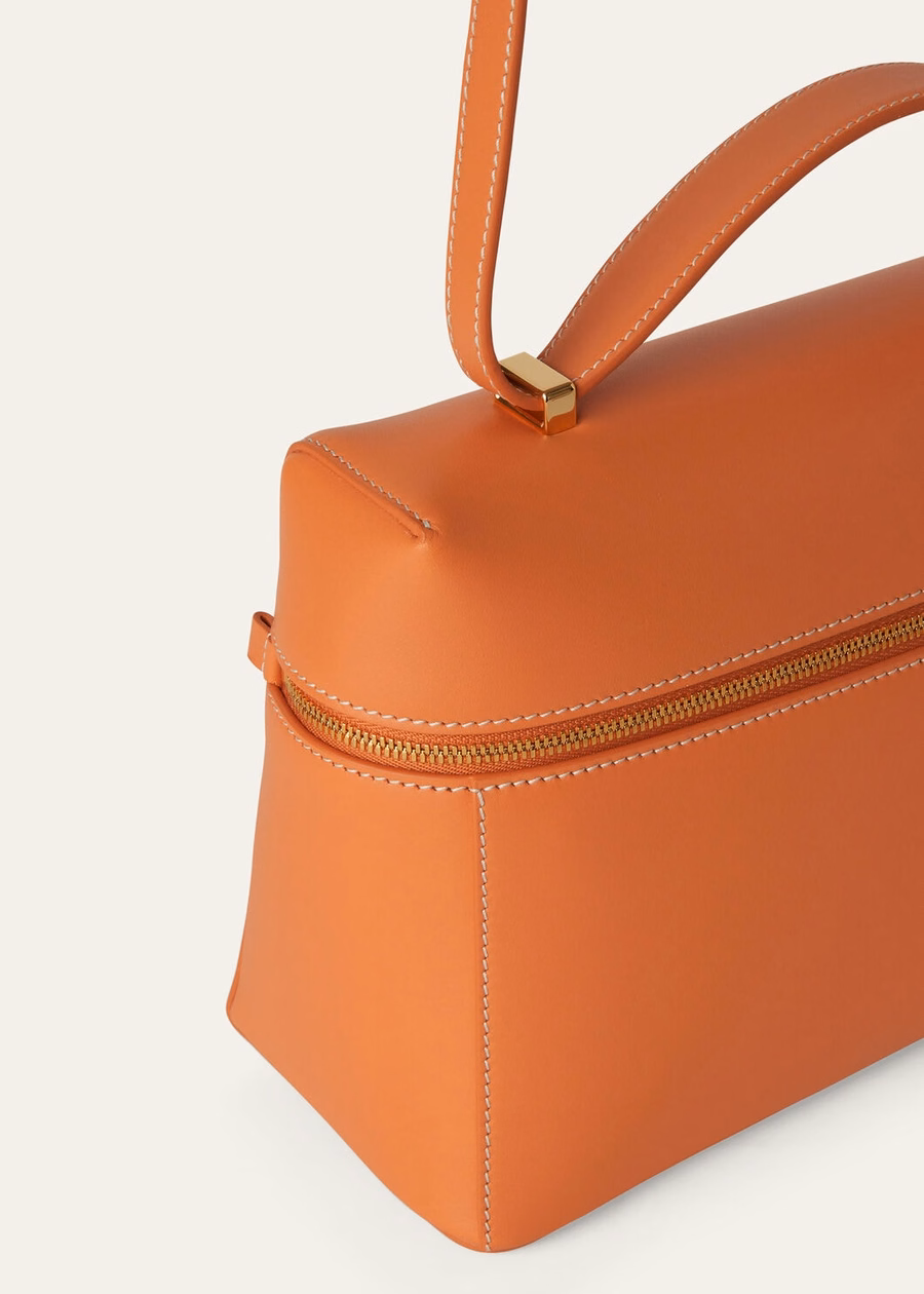 Extra tas L27 glad kalfsleer kaneel sinaasappel
