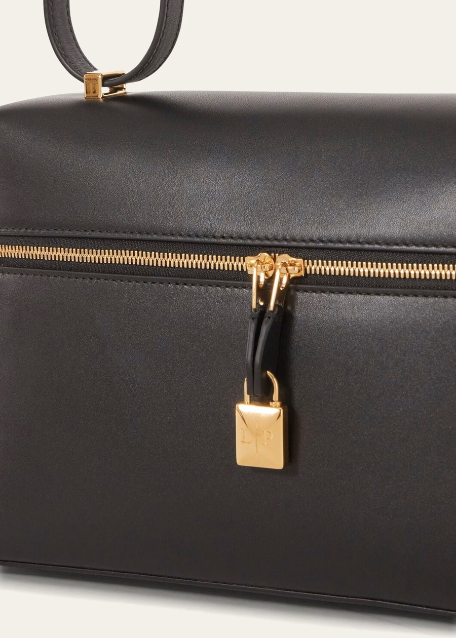 Extra tas L27 van glad zwart kalfsleer