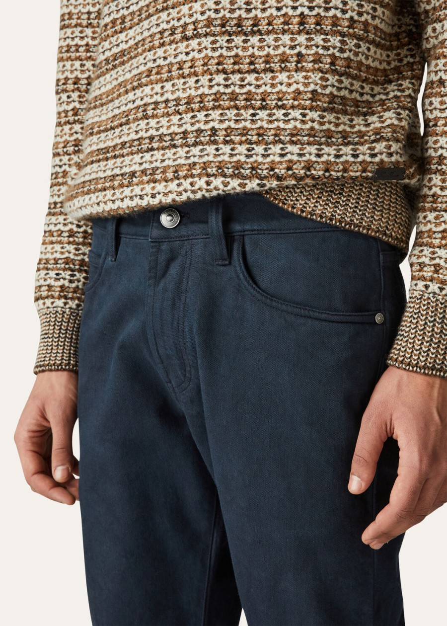marineblauwe katoenen broek met vijf zakken