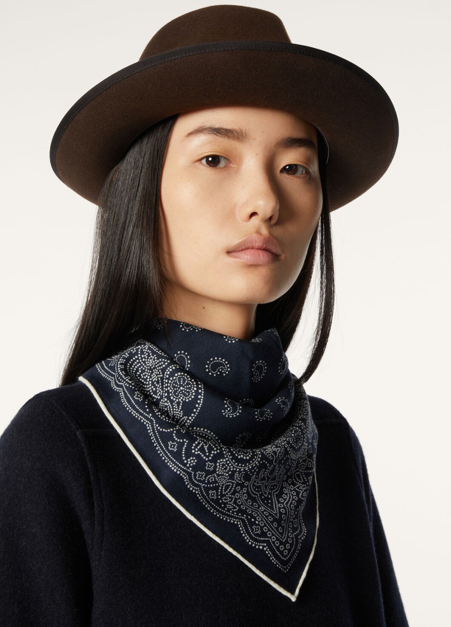 marineblauwewitte wollen foulard bandana