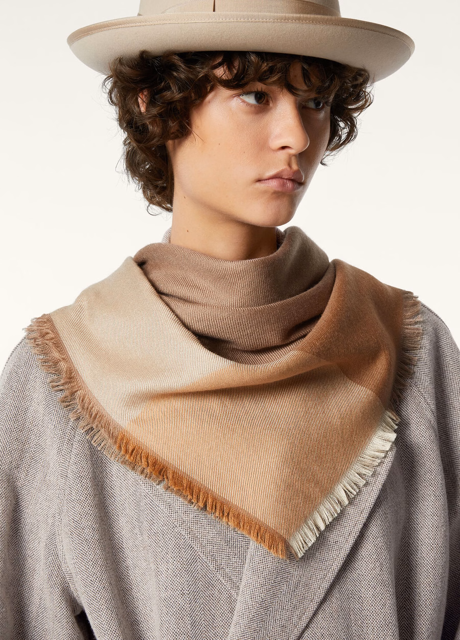 Quadrilatero del Silenzio Zijden kasjmier Foulard antieke gips/beige armbanden