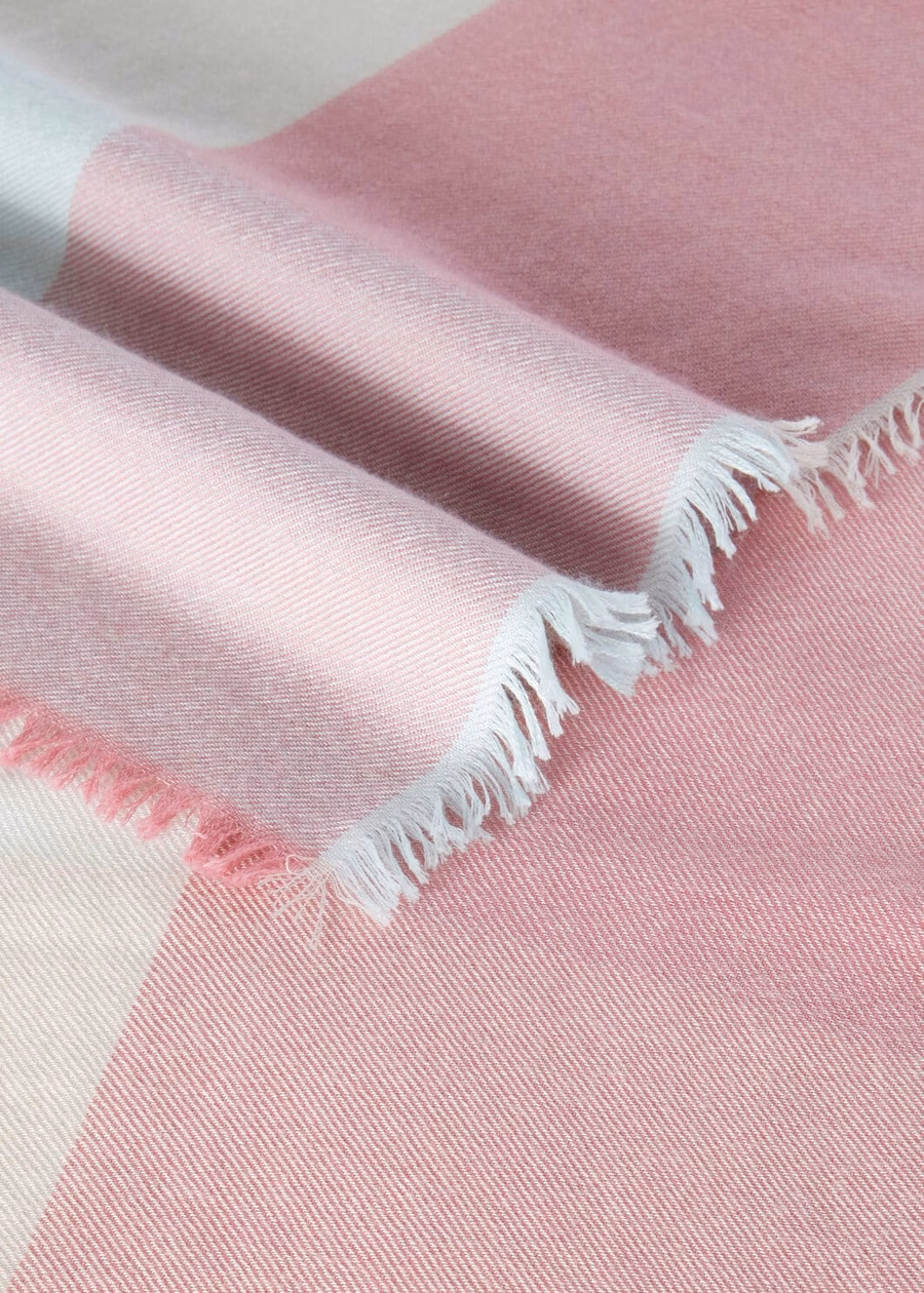 Quadrilatero del Silenzio Zijde Kasjmier Foulard LICHT TRAVERTIJN/LENTINTEN