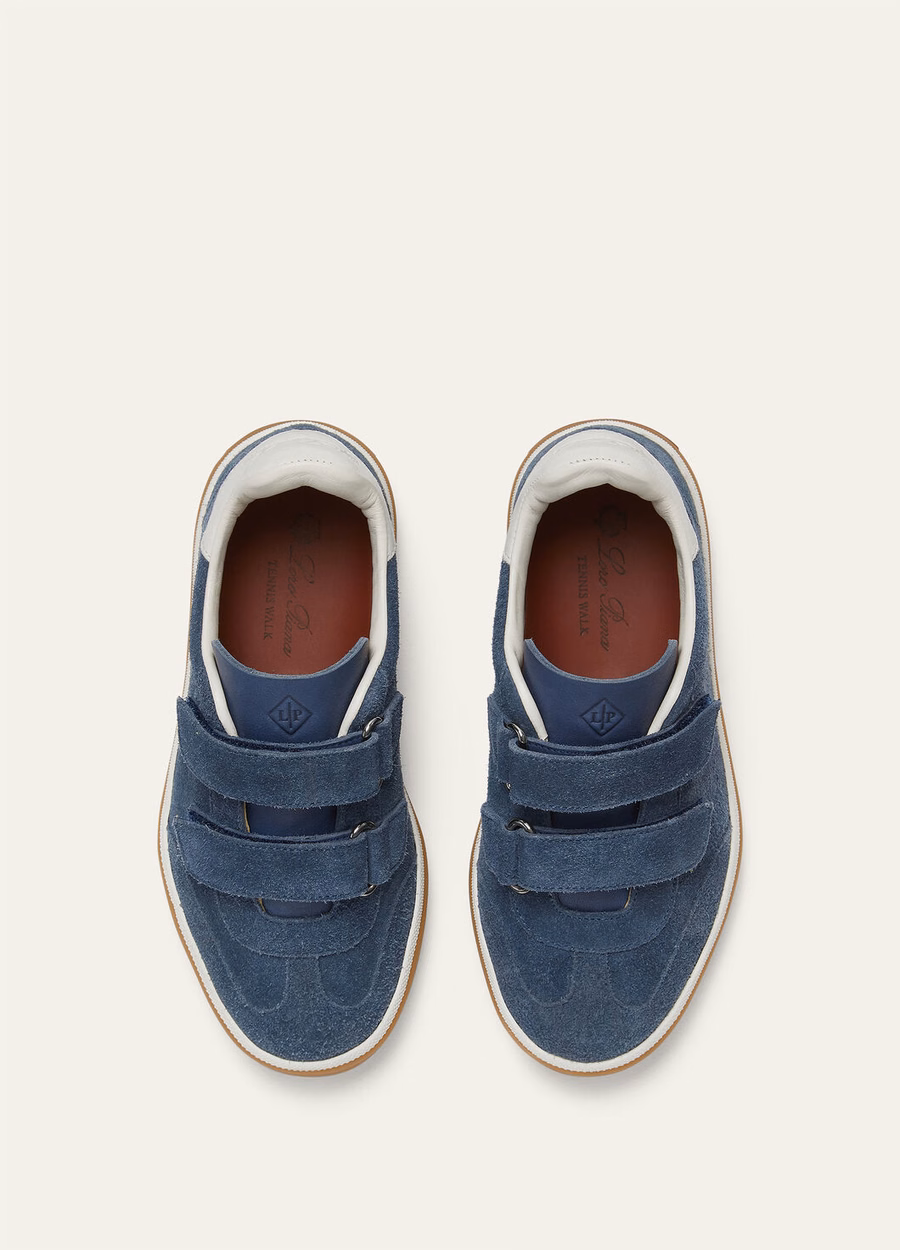 Kinderwandelschoenen van suède, met een schachthoogte van zwart.