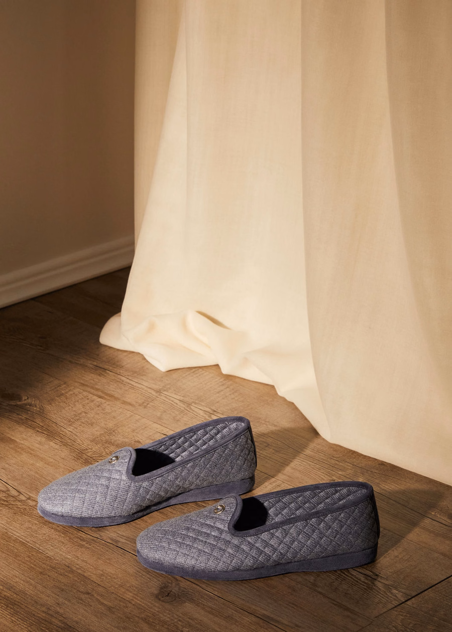Klassieke kasjmier slippers lichtblauw suikerpapier Mel