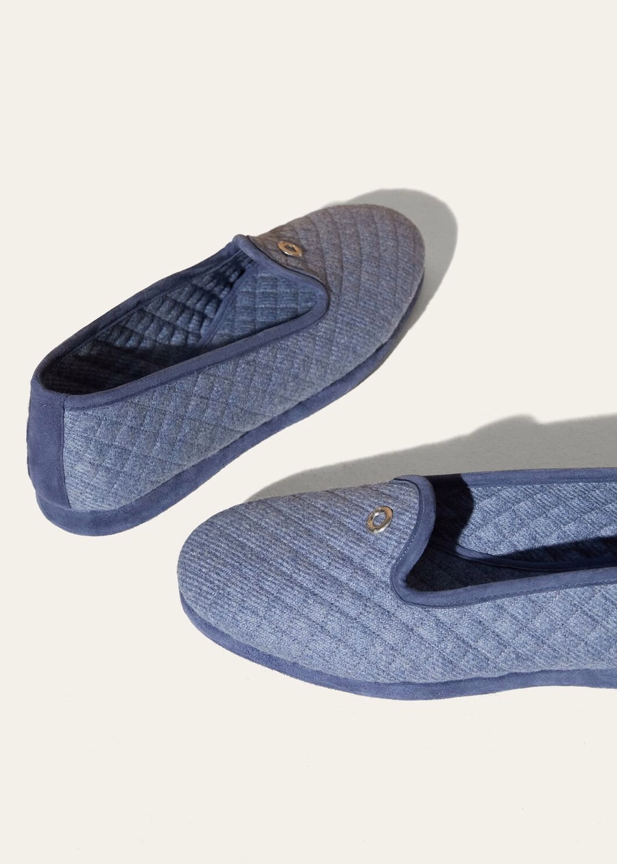 Klassieke kasjmier slippers lichtblauw suikerpapier Mel