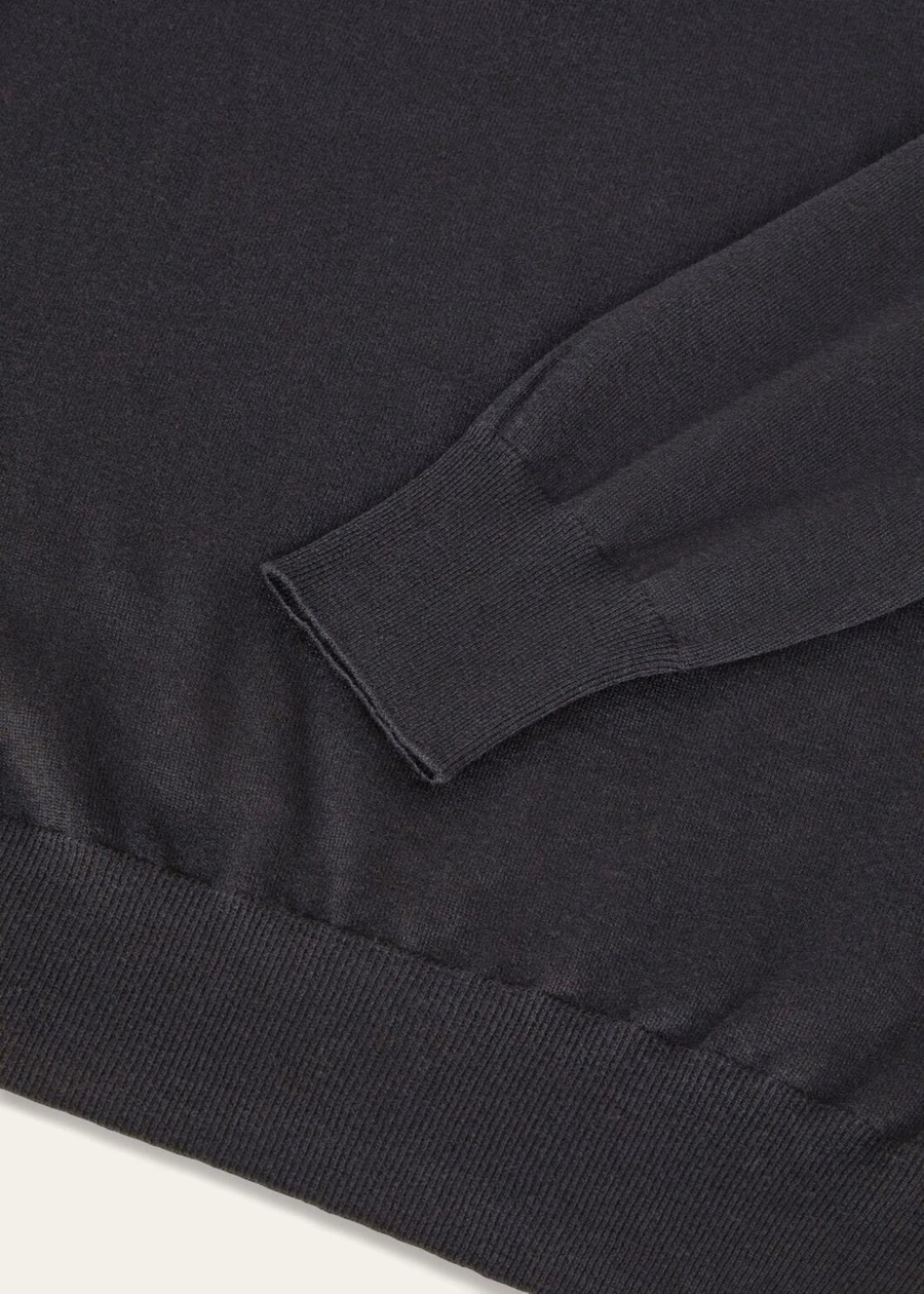 Cash Light Crewneck Cashmere Caviar