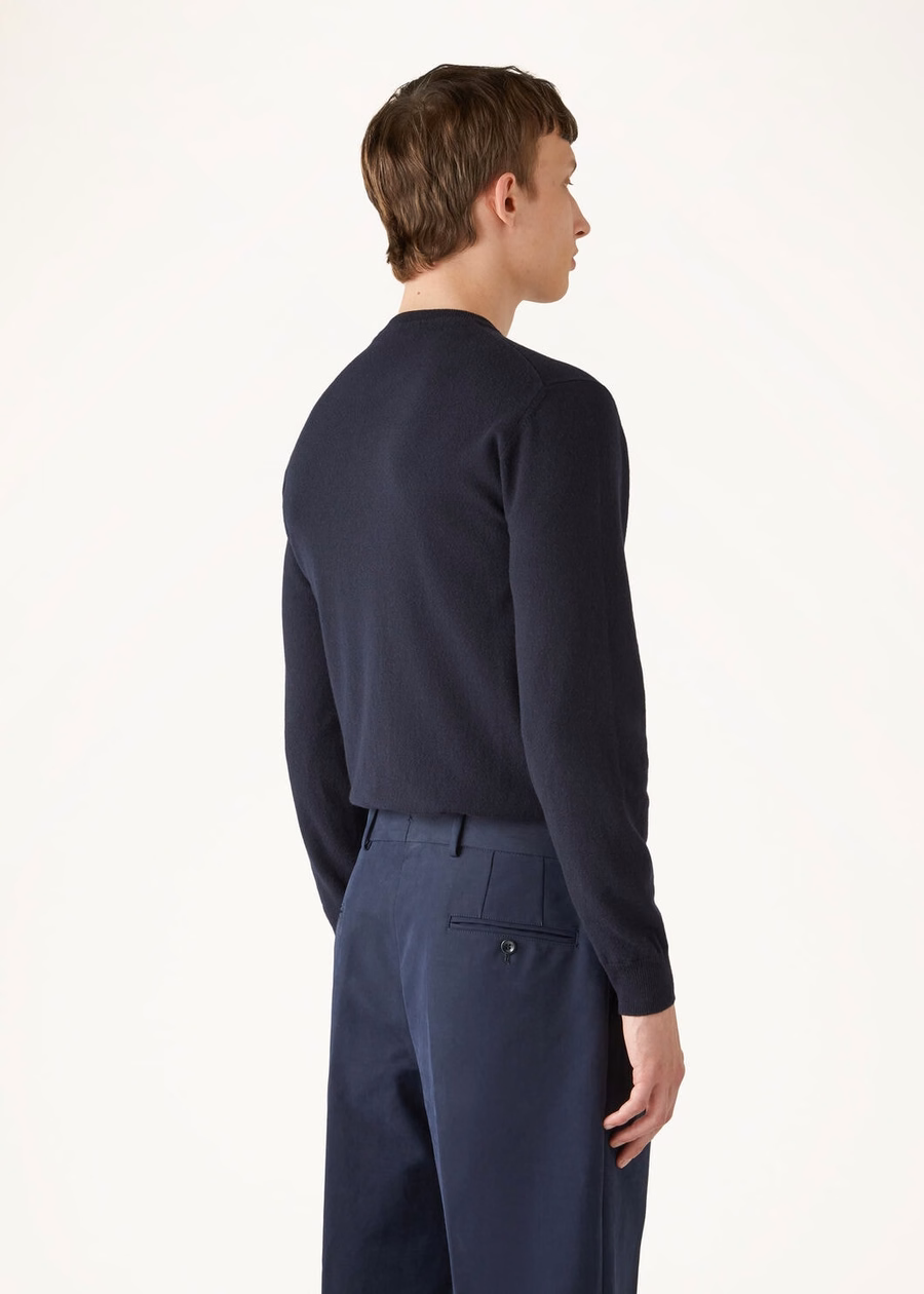 Klassieke ronde halslijn van babykasjmier in marineblauw