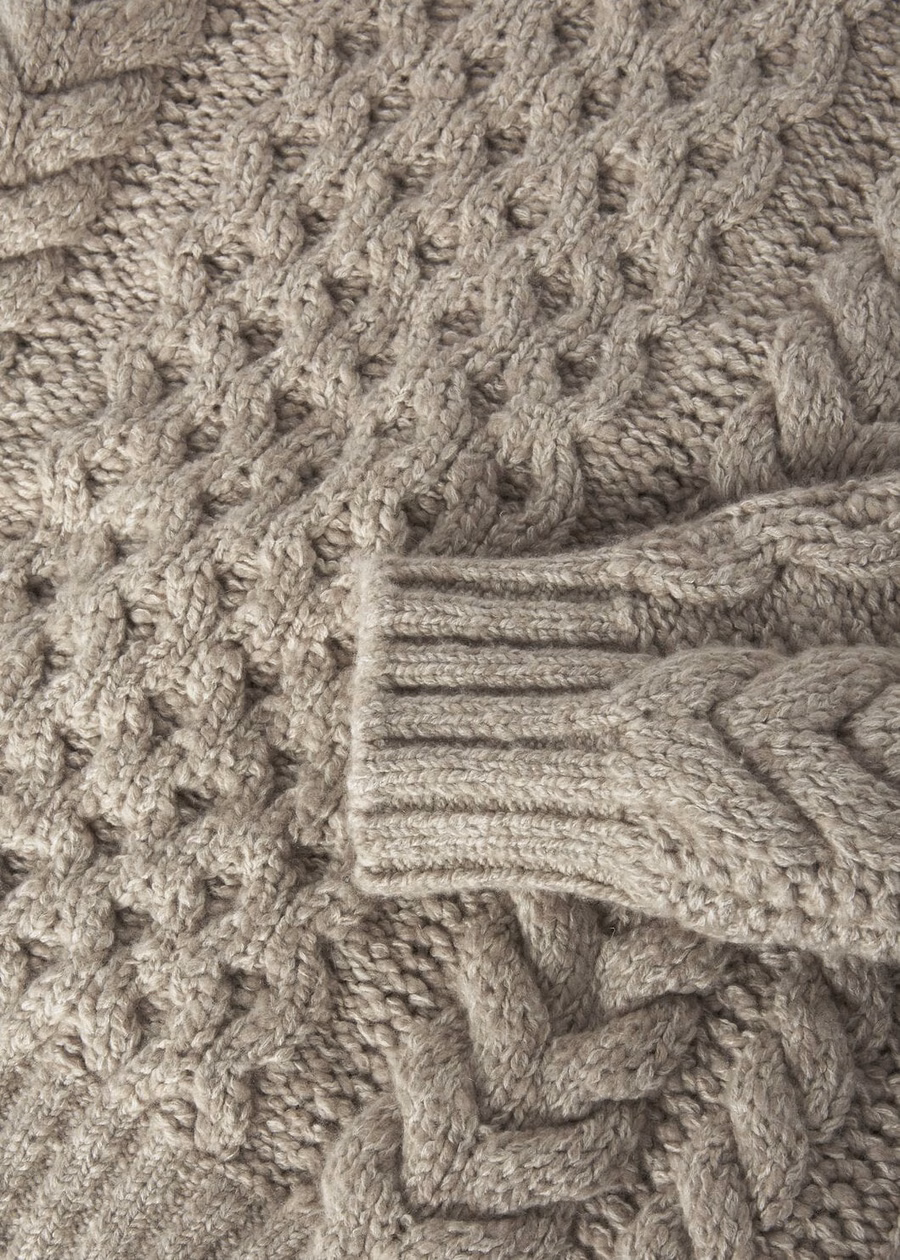 Valduggia Cashmere Garden Sand trui met halve hals