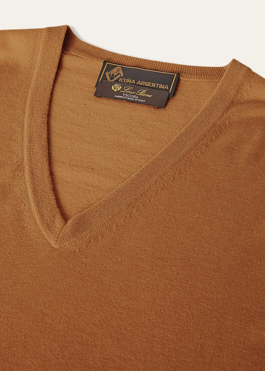 V-hals Vicuña Naturel Donker Vicuña
