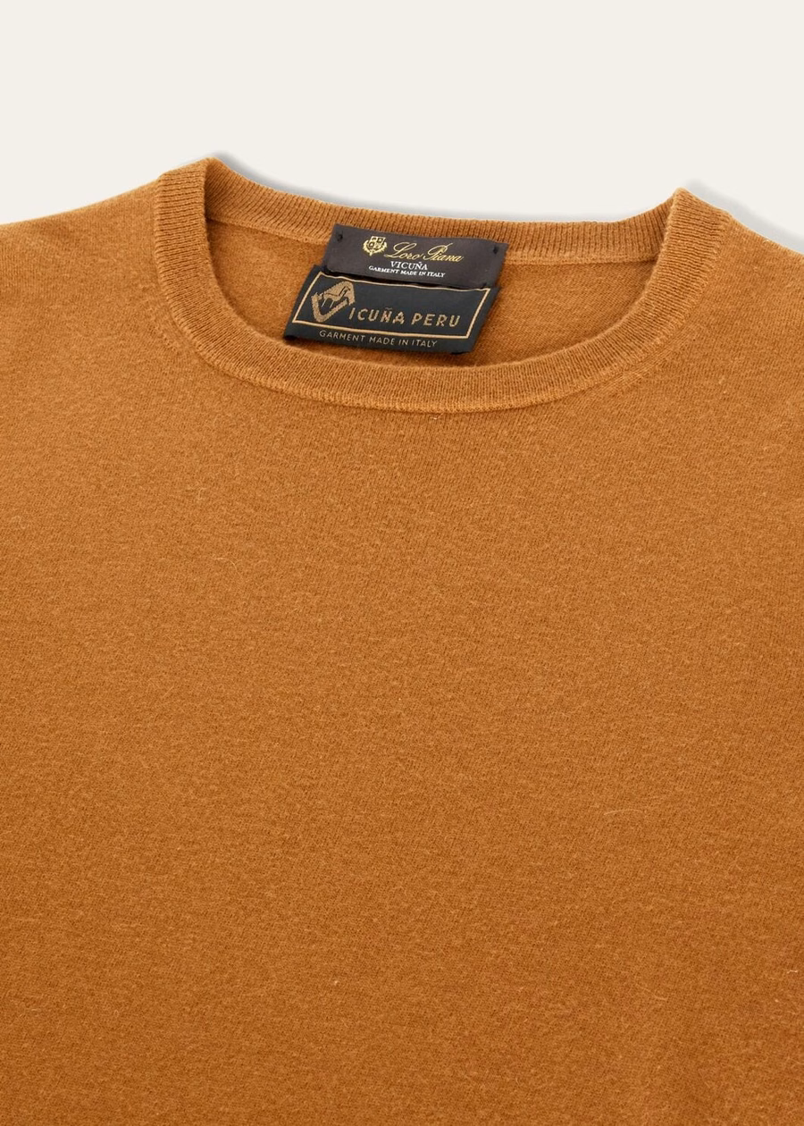 Vicuña met ronde hals Naturel donker Vicuña