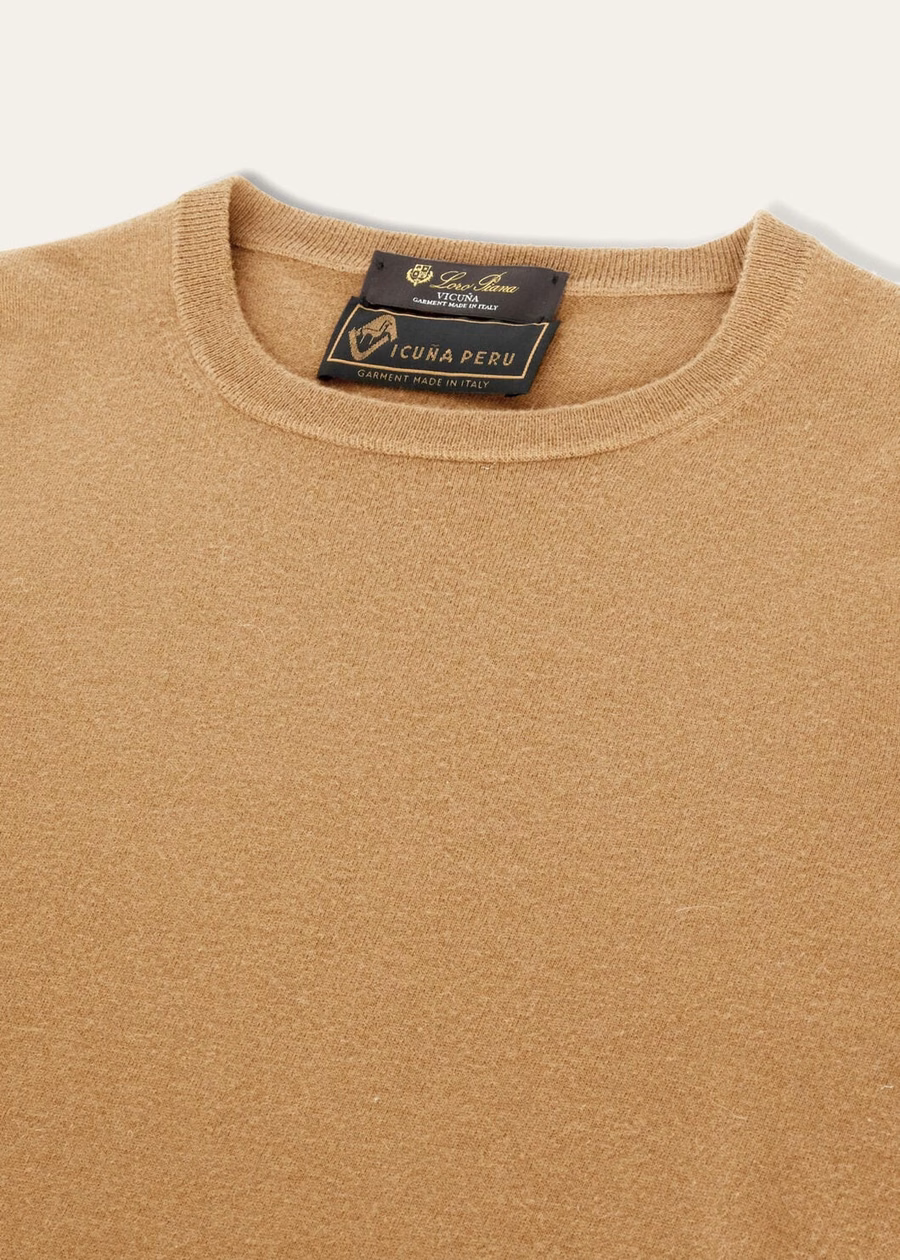Vicuña met ronde hals Natuurlijk licht Vicuña
