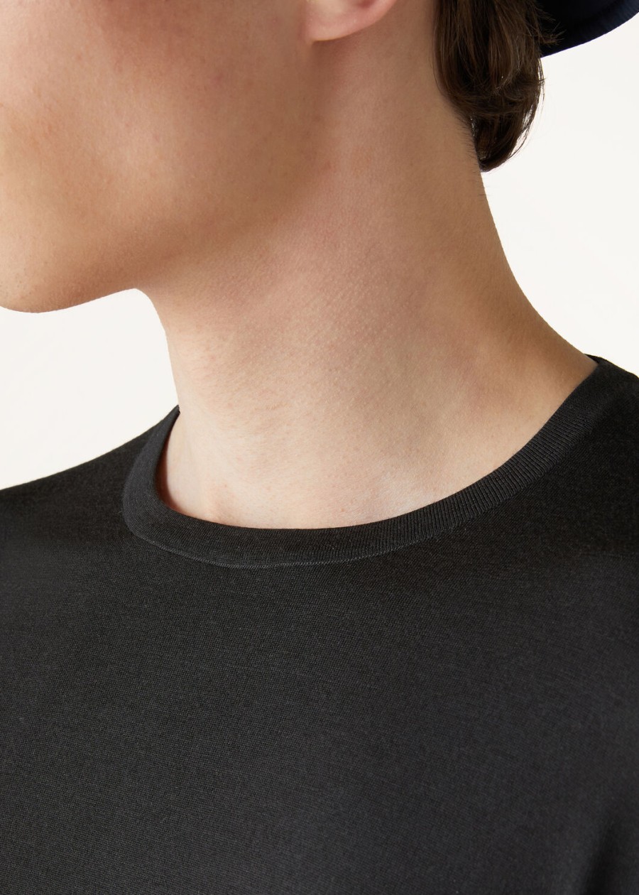 wish wool onyx crewneck t-shirt