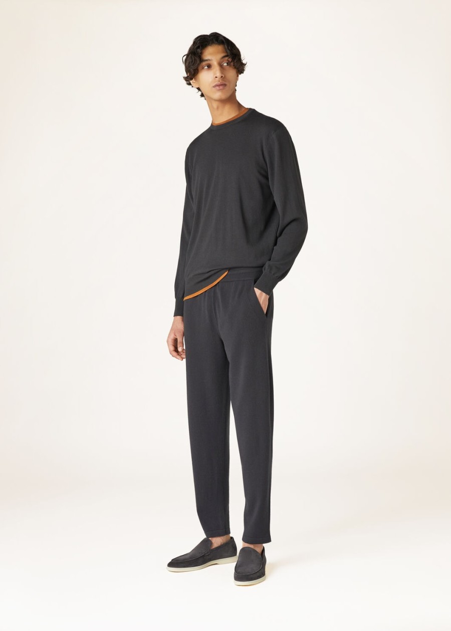 cash light crewneck cashmere caviar