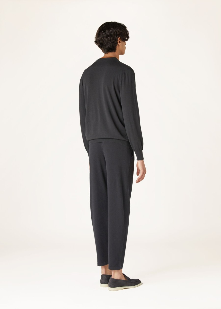 cash light crewneck cashmere caviar
