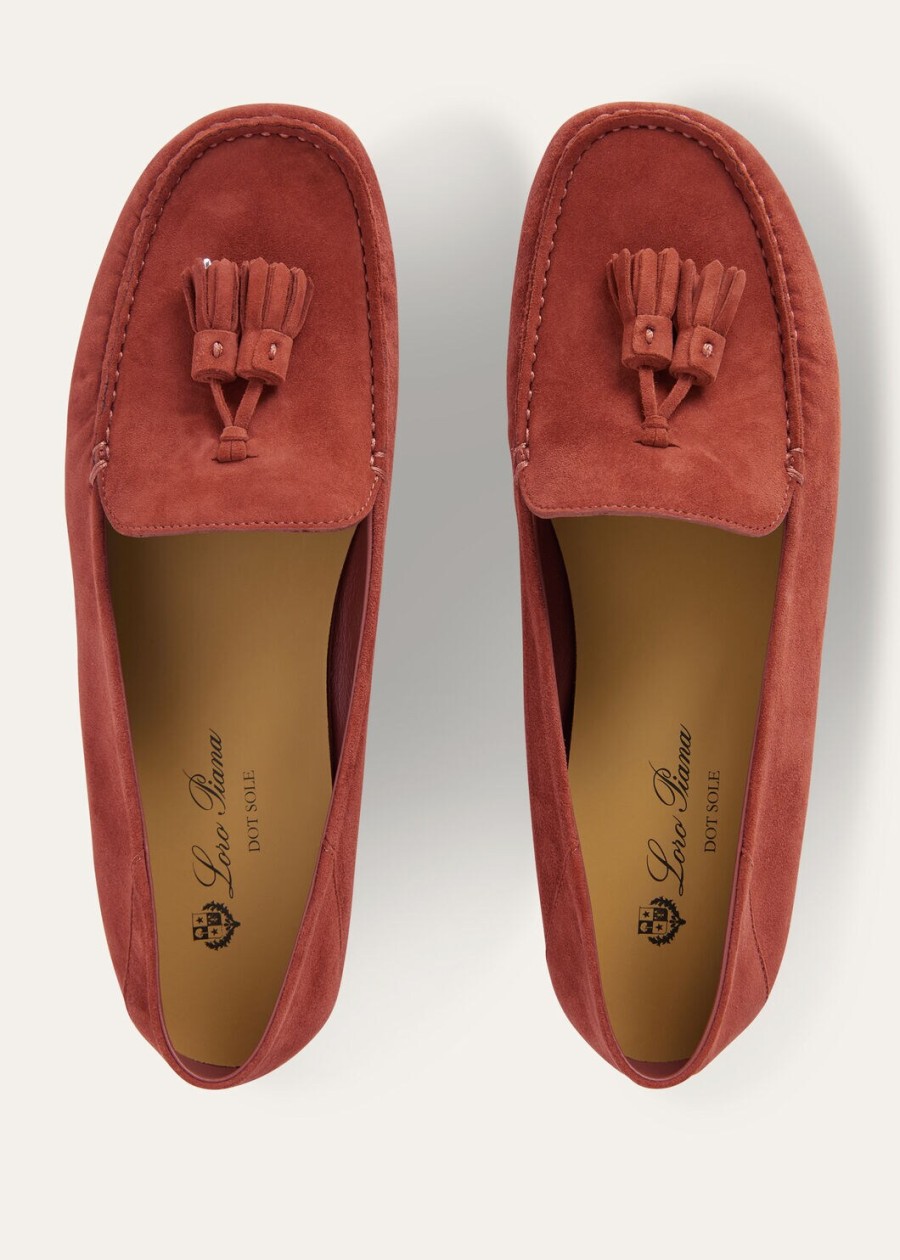 mocassins met stippenzool gemaakt van geitenleer en suède in de kleur bark bark.