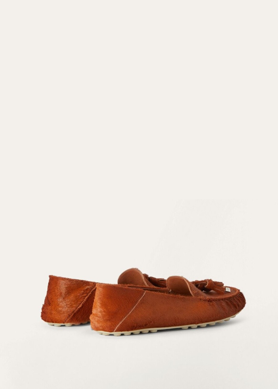 instappers met stippenzool van kalfsleer in de kleuren helder kastanjebruinkaramelgeel.