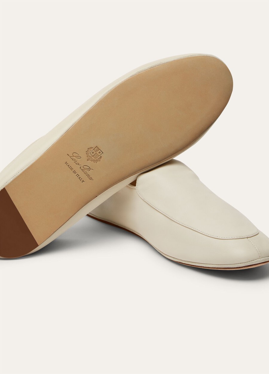 anton walk loafers van licht ivoorkleurig lamsleer