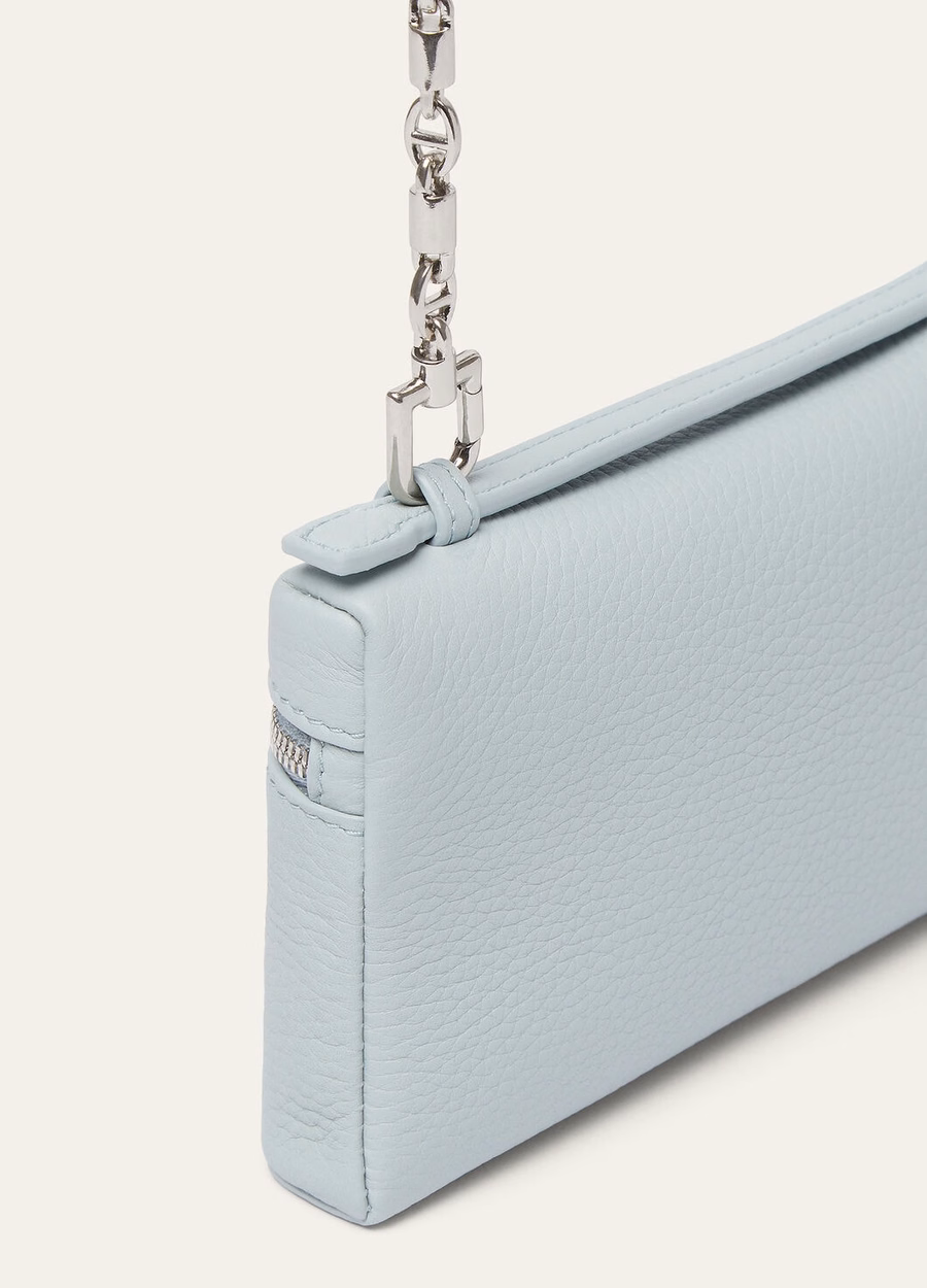 Mini-etui met extra vakje van generfd kalfsleer in de kleur Minty Breeze/antiek zilver.