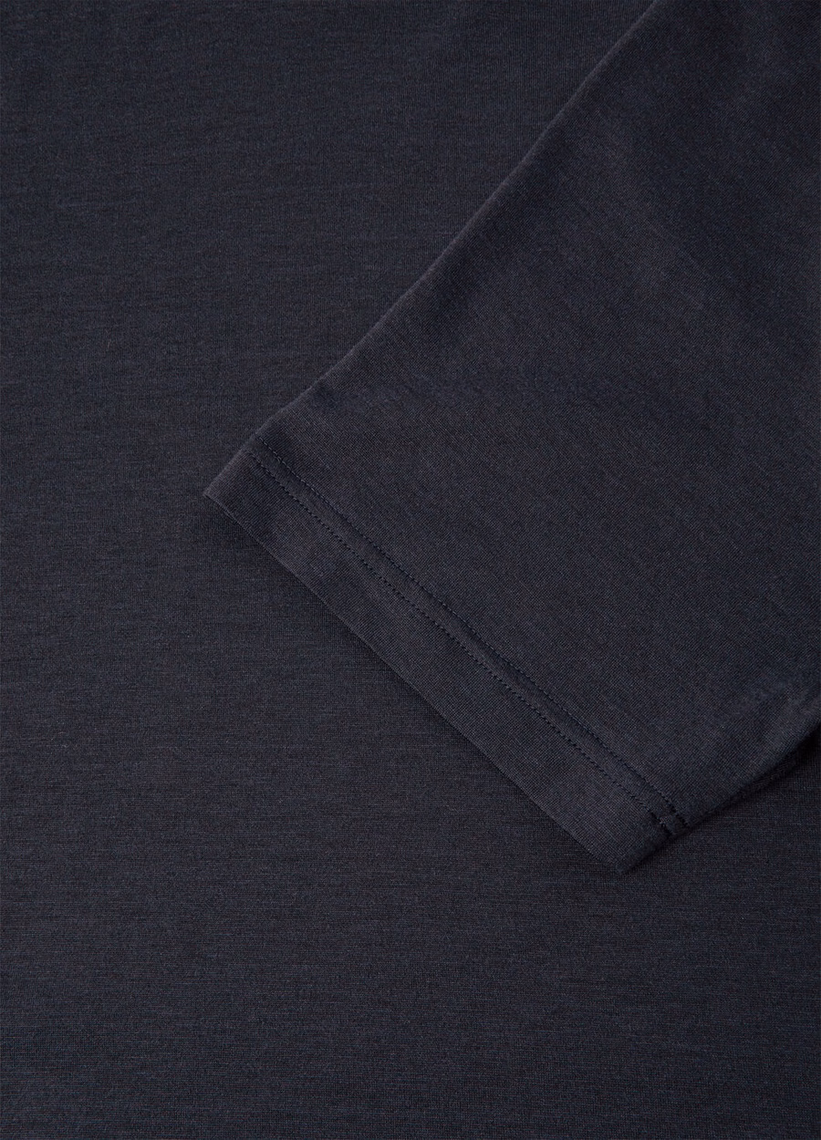 Zacht katoen-zijden T-shirt in marineblauw