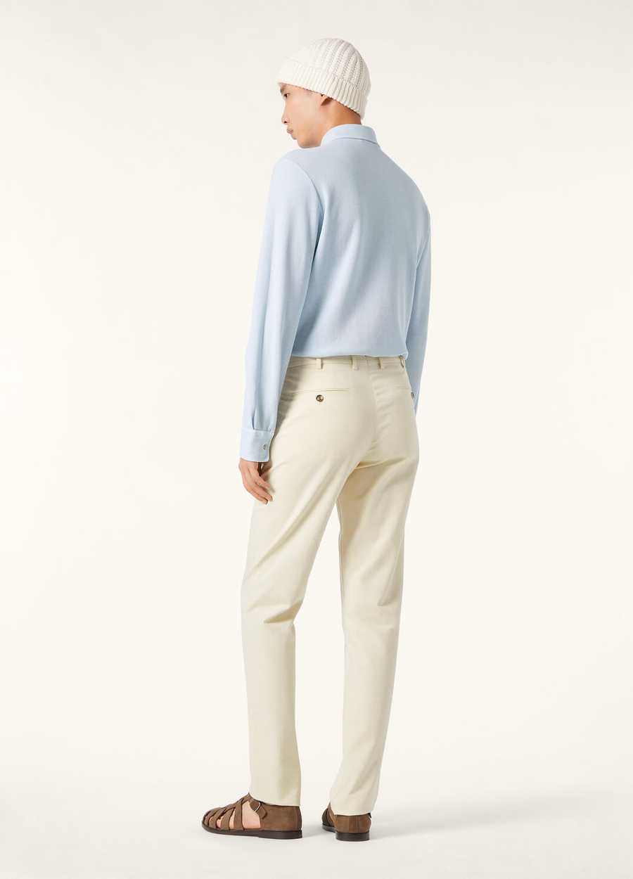 Lichtblauwe katoenen poloshirt