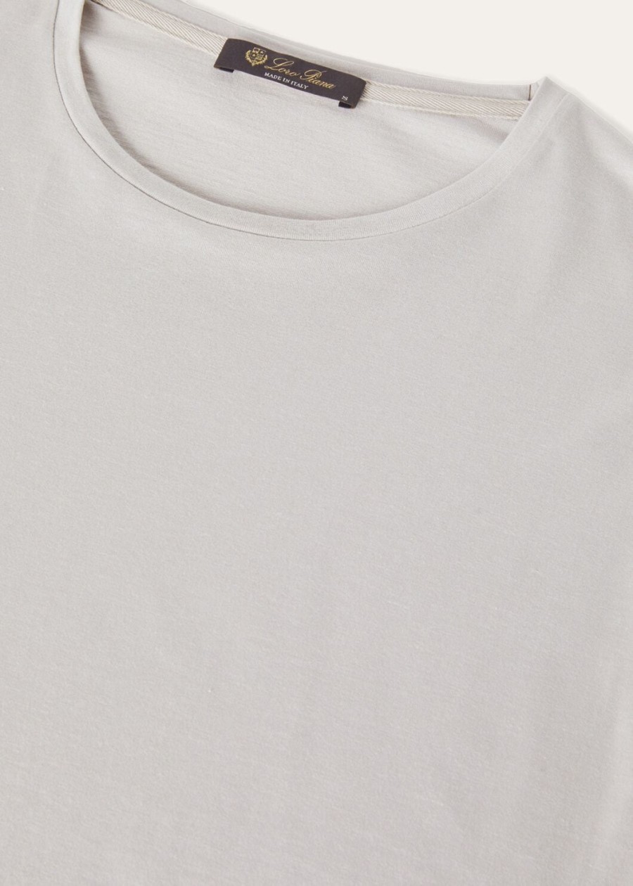 zacht t-shirt van katoen en zijde zilvergrijs.