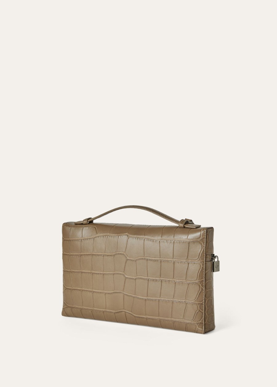 l29 extra case in warm masticonyx alligator leather