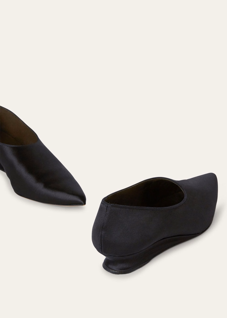 Ayame Court Zijde Viscose Zwart