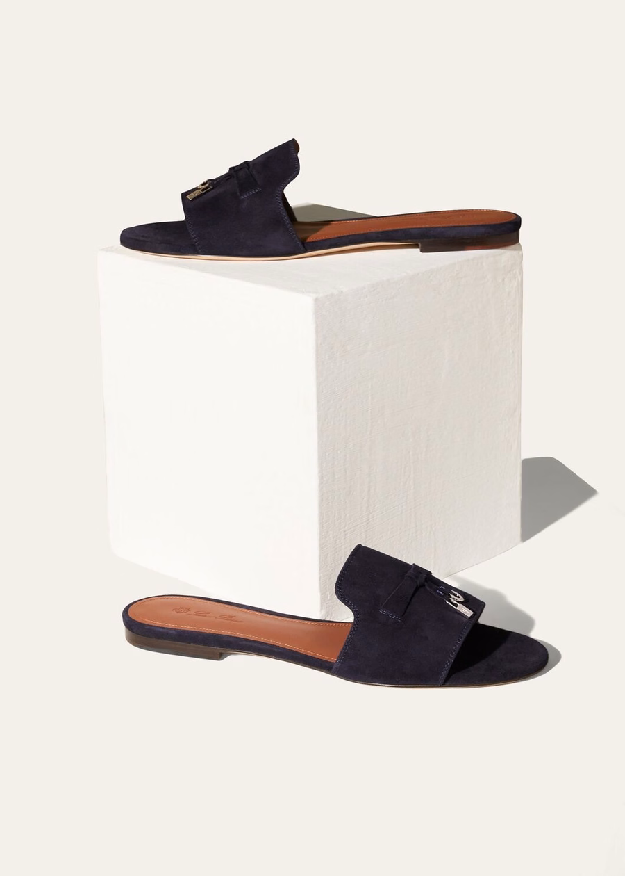Zomerse Charms sandalen van geitenleer in marineblauw