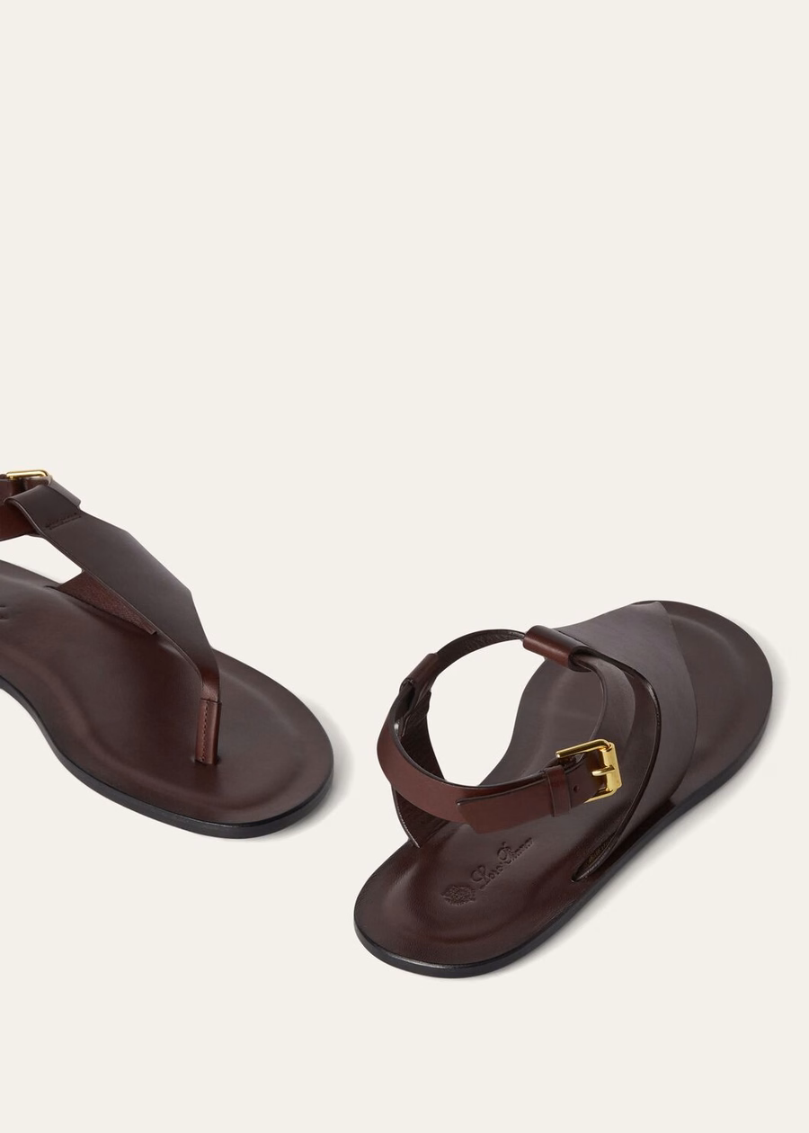 Trani sandaal van kalfsleer in de kleur Wild Plum.
