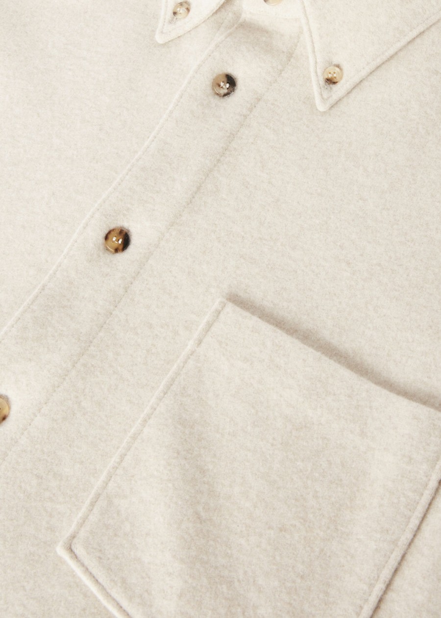 breia cashmere wish wollen shirt in crèmekleurig zand