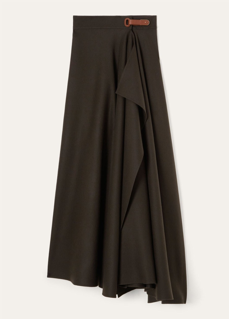 violet royal lightness pin zwarte rok