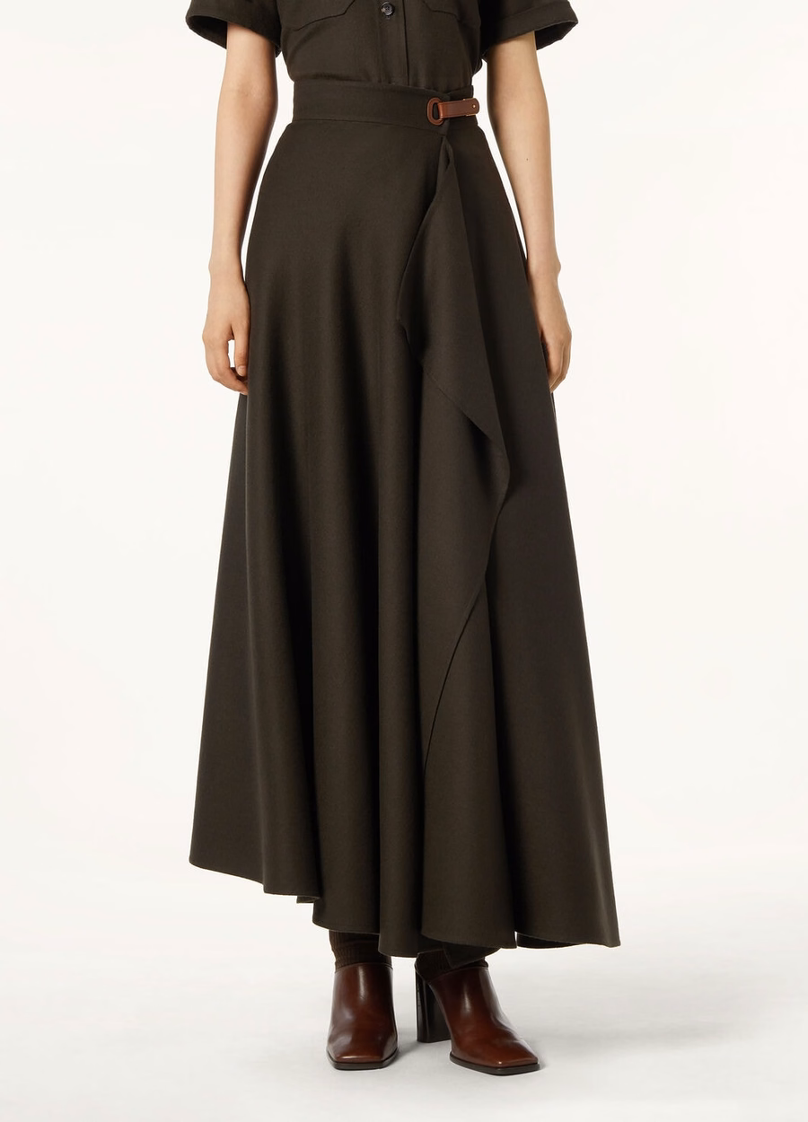 Violet Royal Lightness Pin Zwarte Rok