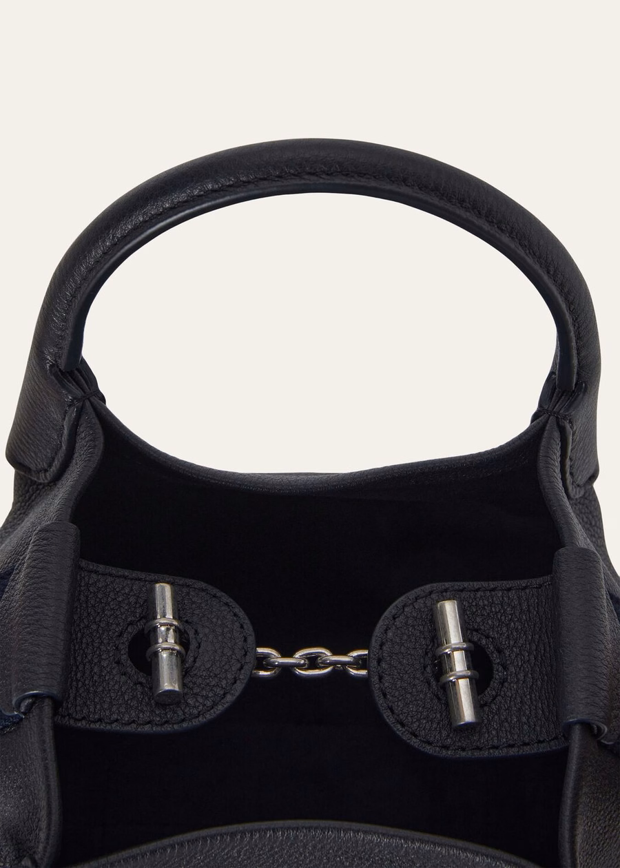 Micro Bale Bag van generfd kalfsleer, marineblauw