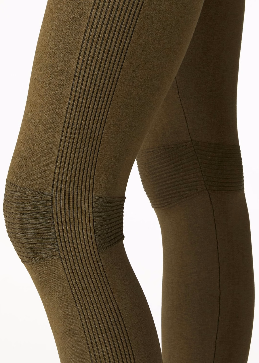 Lagorai zijden legging met boerenkoolprint